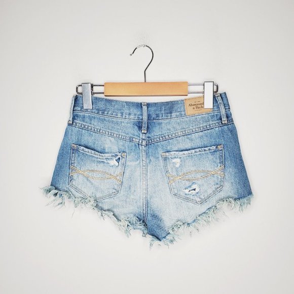 Abercrombie & Fitch Distressed Raw Hem Denim Shorts - Picture 4 of 8
